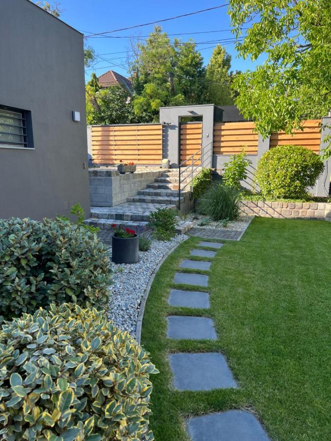 Buekkoes Apartman Apartment Szentendre Luaran gambar
